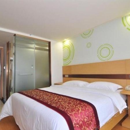 Greentree Inn Zhejiang Ningbo South Railway Station Express Hotel Exteriér fotografie