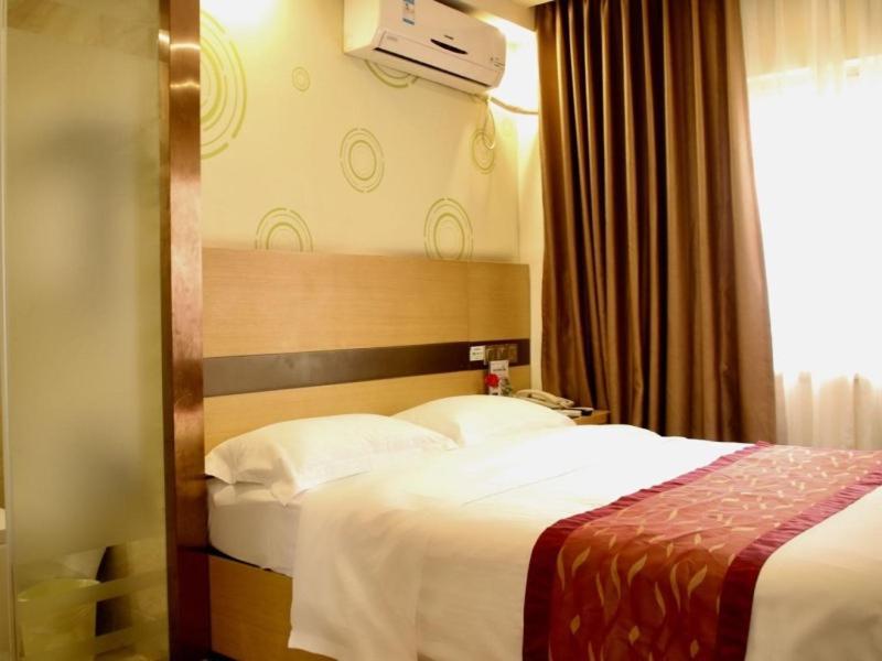 Greentree Inn Zhejiang Ningbo South Railway Station Express Hotel Exteriér fotografie