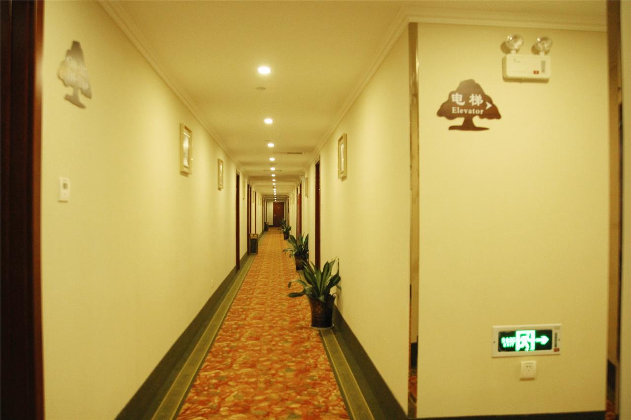 Greentree Inn Zhejiang Ningbo South Railway Station Express Hotel Exteriér fotografie